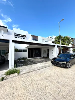 3-Bedroom House with Private Pool & Home Office | Residencial Aqua (Huayacan Ave) — photo 1