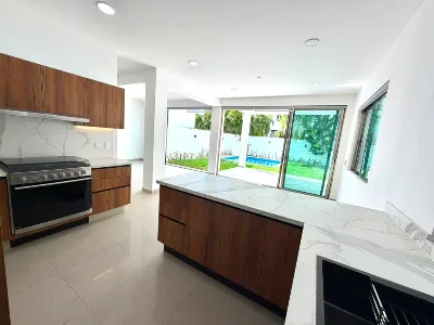 3-Bedroom House with Private Pool & Maid's Quarters for Sale | Residencial Cumbres — photo 4