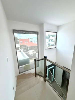 3-Bedroom House with Private Pool & Maid's Quarters for Sale | Residencial Cumbres — photo 12