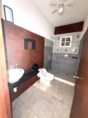 Huge 9-Bedroom Property Ideal for Investment | SM 50 Kinik Ave — photo 15