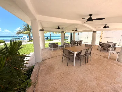 7-Bedroom Oceanfront Estate with Private Pool & Direct Beach Access | Hotel Zone Km 3 — photo 14