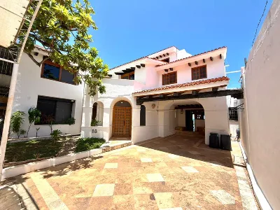 7-Bedroom Oceanfront Estate with Private Pool & Direct Beach Access | Hotel Zone Km 3 — photo 2