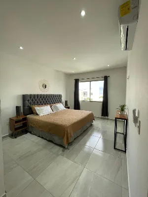 Departamento Amueblado en Renta de 2 Recámaras | Long Island (Av. Huayacán) — foto 4