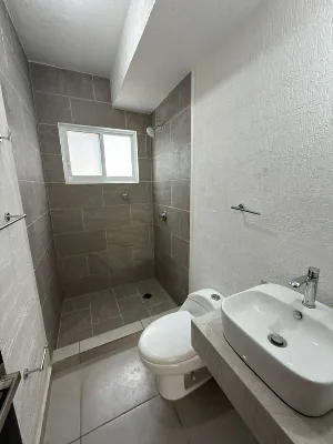 Departamento Semi-Amueblado en Renta de 3 Recámaras | Residencial Izamal (Cancún Poligono Sur) — foto 10