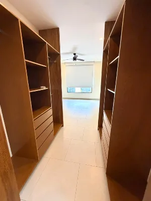 Casa de Lujo de 3 Recámaras con Alberca y Oficinas en Renta | Residencial Aqua (Av. Huayacán) — foto 17