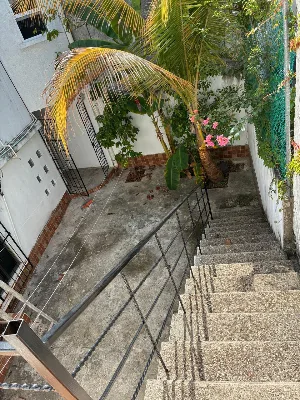 Casa de 7 Recámaras Ideal para Hostal o Airbnb en Venta | SM 23 cerca de Av. Tulum — foto 6