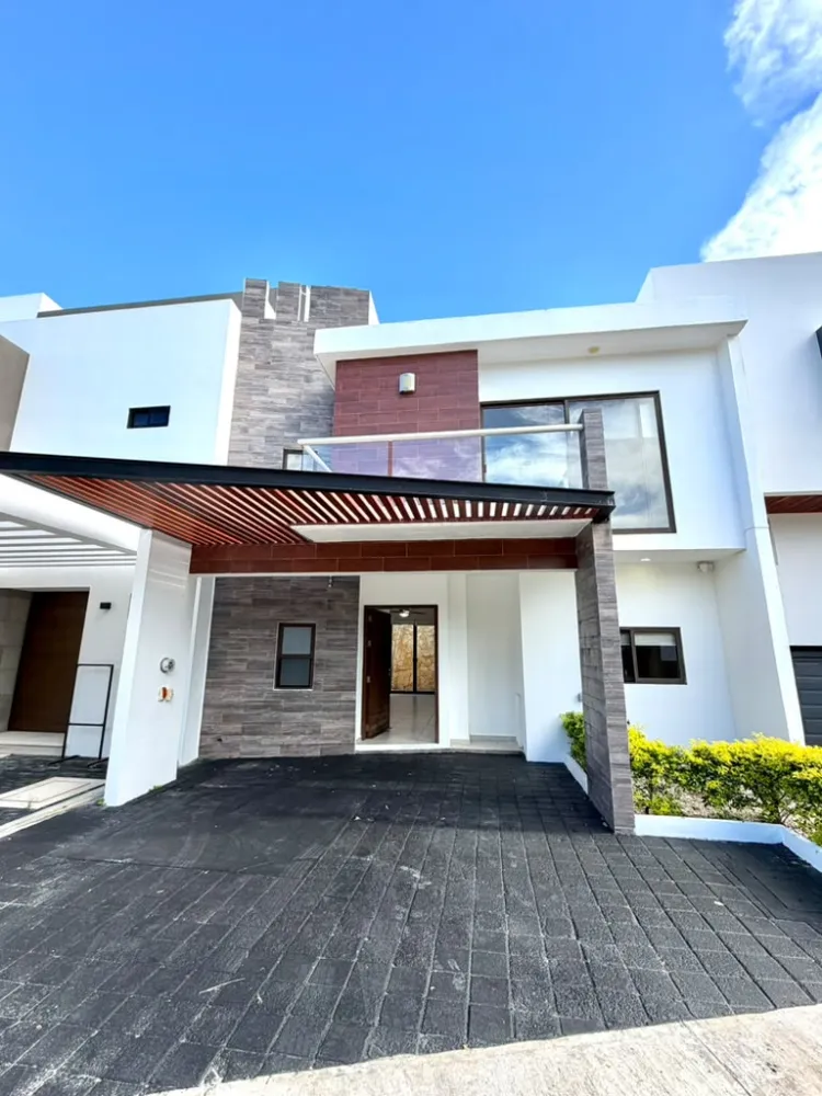 3-Bedroom Unfurnished House for Rent Opposite Clubhouse | Residencial Aqua (Huayacan Ave)