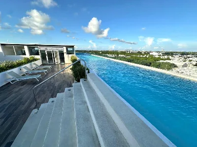 Departamento Amueblado en Renta de 3 Recámaras con Jardín Privado | Areka Towers (Av. Huayacán) — foto 6