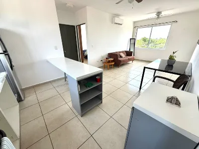 Departamento Amueblado en Venta de 2 Recámaras | Cancún Poligono Sur (Frente a Jade Residencial) — foto 5