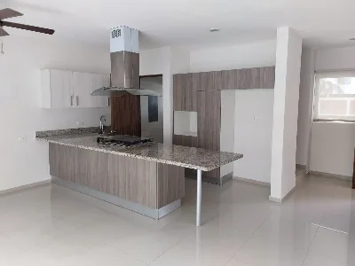 Casa en Renta con Alberca y Paneles Solares en Residencial Arbolada — foto 3