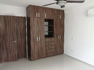 Casa en Renta con Alberca y Paneles Solares en Residencial Arbolada — foto 5