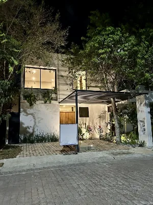 Espectacular Casa Nueva de 4 Recámaras con Roof Garden en Venta | Aqua Residencial — foto 1