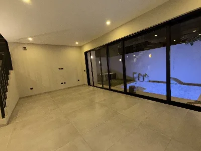 Espectacular Casa Nueva de 4 Recámaras con Roof Garden en Venta | Aqua Residencial — foto 4