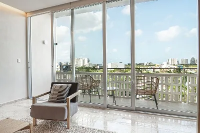 Departamento de 2 Recámaras con Sistema Lock-off | Zona Hotelera / Av. Cobá — foto 8