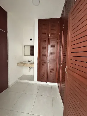 Casa en Venta / Remate de 3 Recámaras con Amplio Jardín | Supermanzana 43 — foto 5
