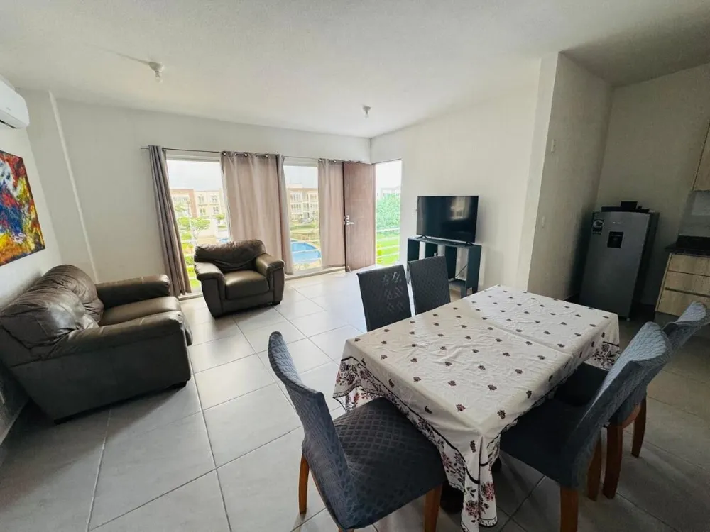 Departamento Amueblado de 3 Recámaras en Renta en Residencial Izamal
