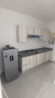 Departamento Amueblado de 3 Recámaras en Renta en Residencial Izamal — foto 2