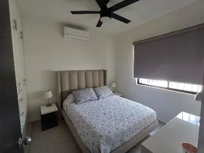 Casa Amueblada en Renta de 3 Recámaras con Alberca en Polígono Sur — foto 14