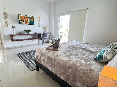 Hermosa Casa de 4 Recámaras Totalmente Amueblada en Venta | Aqua Residencial — foto 8
