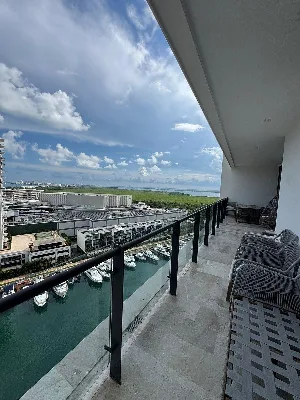 Departamento Amueblado en Renta en Blume Puerto Cancún | 3 Recámaras con Terraza — foto 4