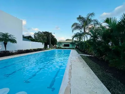 Casa de 2 Plantas con Alberca y Excelentes Amenidades en Jardines del Sur — foto 12