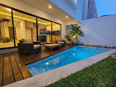 Casa en Venta de 4 Recámaras con Doble Altura y Roof Garden | Aqua Residencial — foto 2