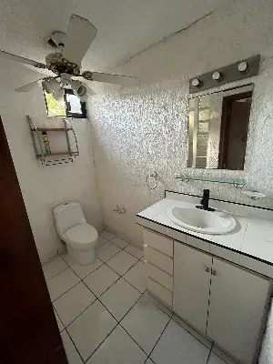 Casa en Venta de 3 Recámaras con Estudio | Supermanzana 45 (Av. del Sol) — foto 6