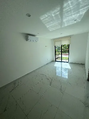 Departamento en Renta Planta Baja en Residencial Astoria — foto 2