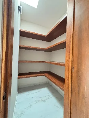 Casa Nueva con Recámara en Planta Baja en Renta en Vía Cumbres — foto 11