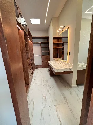 Casa Nueva con Recámara en Planta Baja en Renta en Vía Cumbres — foto 14