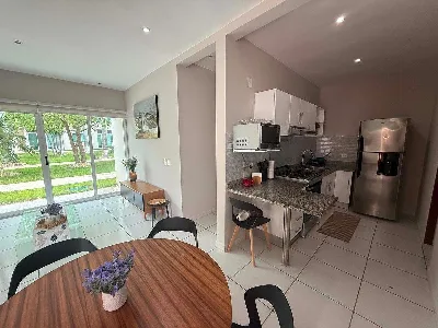 Departamento Amueblado en Renta en Planta Baja en Long Island Springs — foto 4