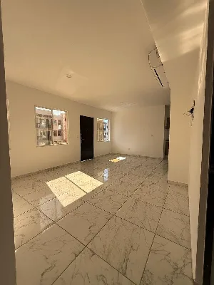 Departamento Nuevo de 3 Recámaras en Renta en Catania Residencial — foto 3