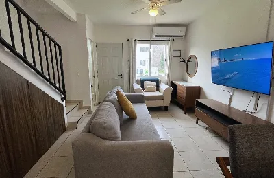 Casa Amueblada y Equipada de 2 Recámaras en Renta en Jardines del Sur 3 — foto 3