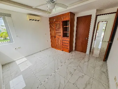 Espectacular Casa en Esquina con Alberca y Roof en Residencial Aqua — foto 22