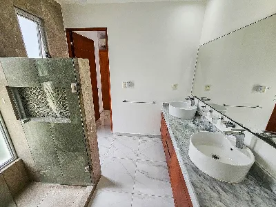 Espectacular Casa en Esquina con Alberca y Roof en Residencial Aqua — foto 23
