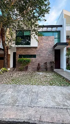Moderna Casa en Renta con Alberca Privada en Residencial Aqua — foto 1