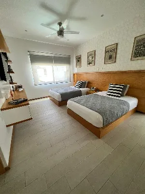 Hermosa Residencia en Venta con Amplio Jardín en Residencial Cumbres — foto 3