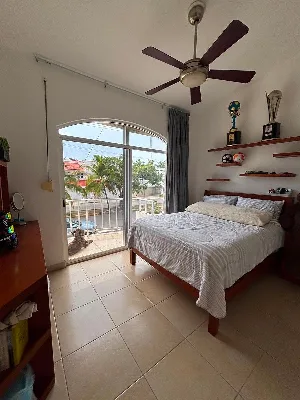 Casa Semiamueblada de 4 Recámaras en Renta en Supermanzana 17 — foto 14