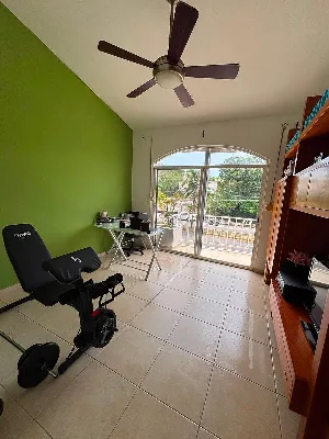 Casa Semiamueblada de 4 Recámaras en Renta en Supermanzana 17 — foto 9