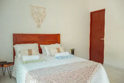 Departamento Amueblado de 2 Recámaras en Renta en Long Island, The Springs — foto 14