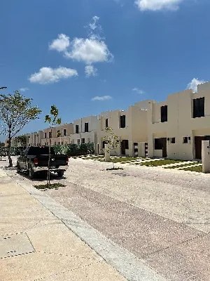 Casa Nueva de 2 Recámaras con Alberca y Casa Club en Kulkana — foto 1