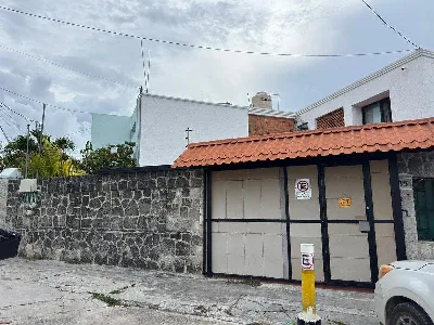 Edificio en Venta de 6 Estudios y Departamento | Supermanzana 26 Centro — foto 1